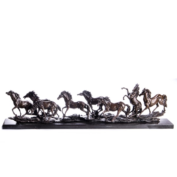 8 ló - bronz szobor képe